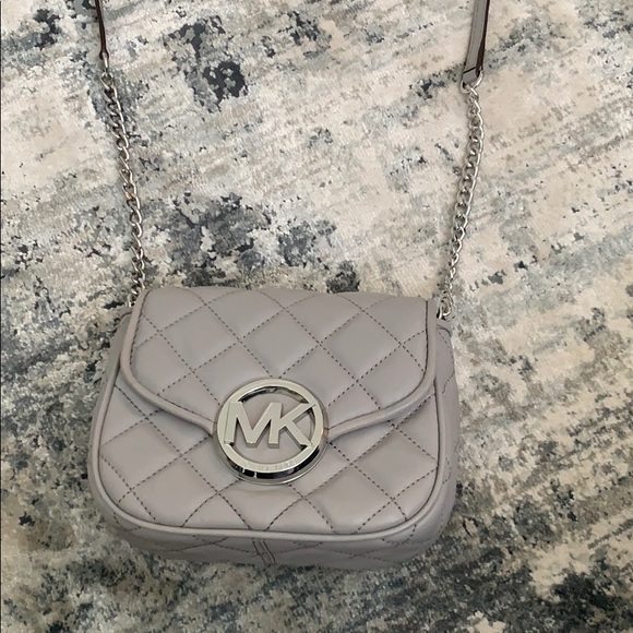 Michael kors cross body purse (gently used) - Picture 1 of 5